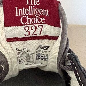 New Balance 327 Athletic Shoes - Red and White